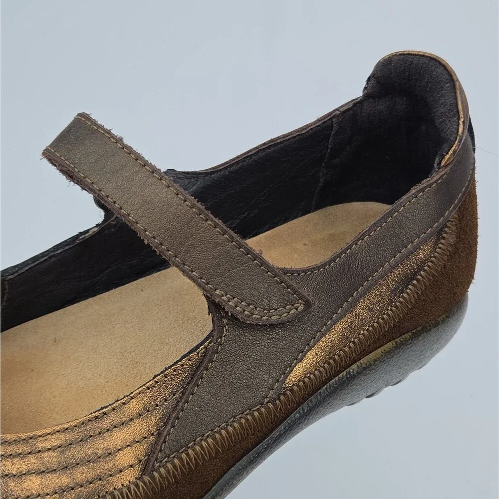 Naot Shoes Women Sz 39 US 8-8.5 Kirei Mary Jane Brown Suede Hook & Loop Comfort